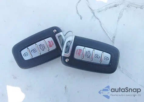 2012 Hyundai Genesis 3.8 z USA, uszkodzony, nr VIN KMHGC4DD0CU196511